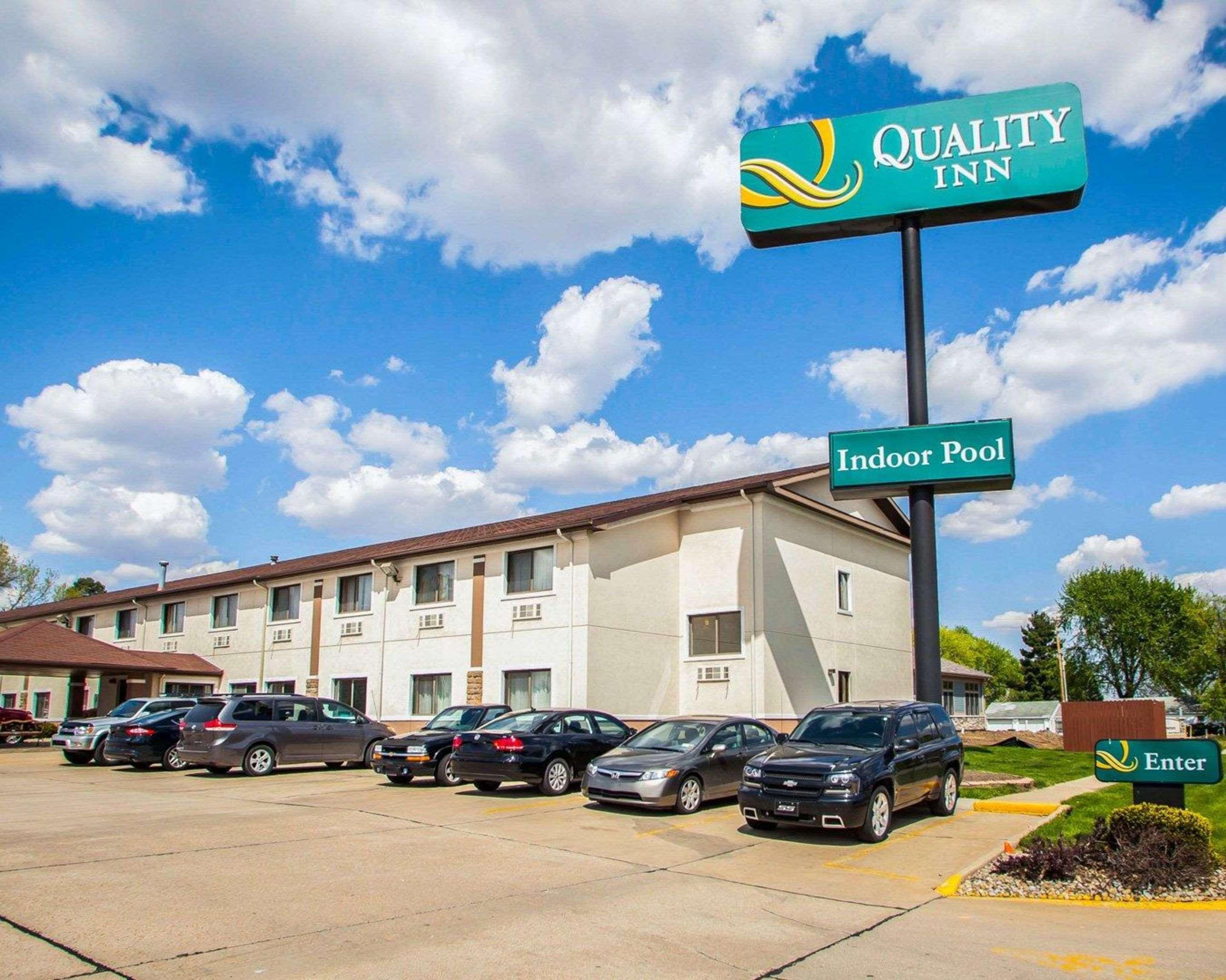 Quality Inn Near I-72 And Hwy 51 Forsyth Exterior foto